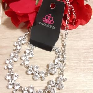 Beautiful faux diamond necklace bracelet set